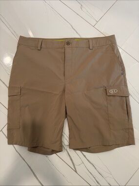Under Armour Men's Cargo Shorts - Khaki Brown golf